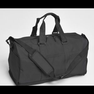 Westport Duffel - 4312 Color Black (New)